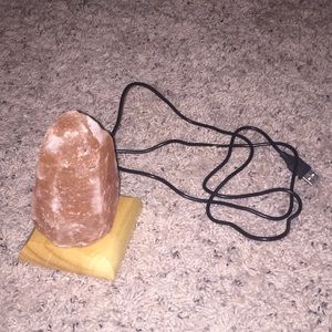 Color changing salt lamp w/ usb plug
